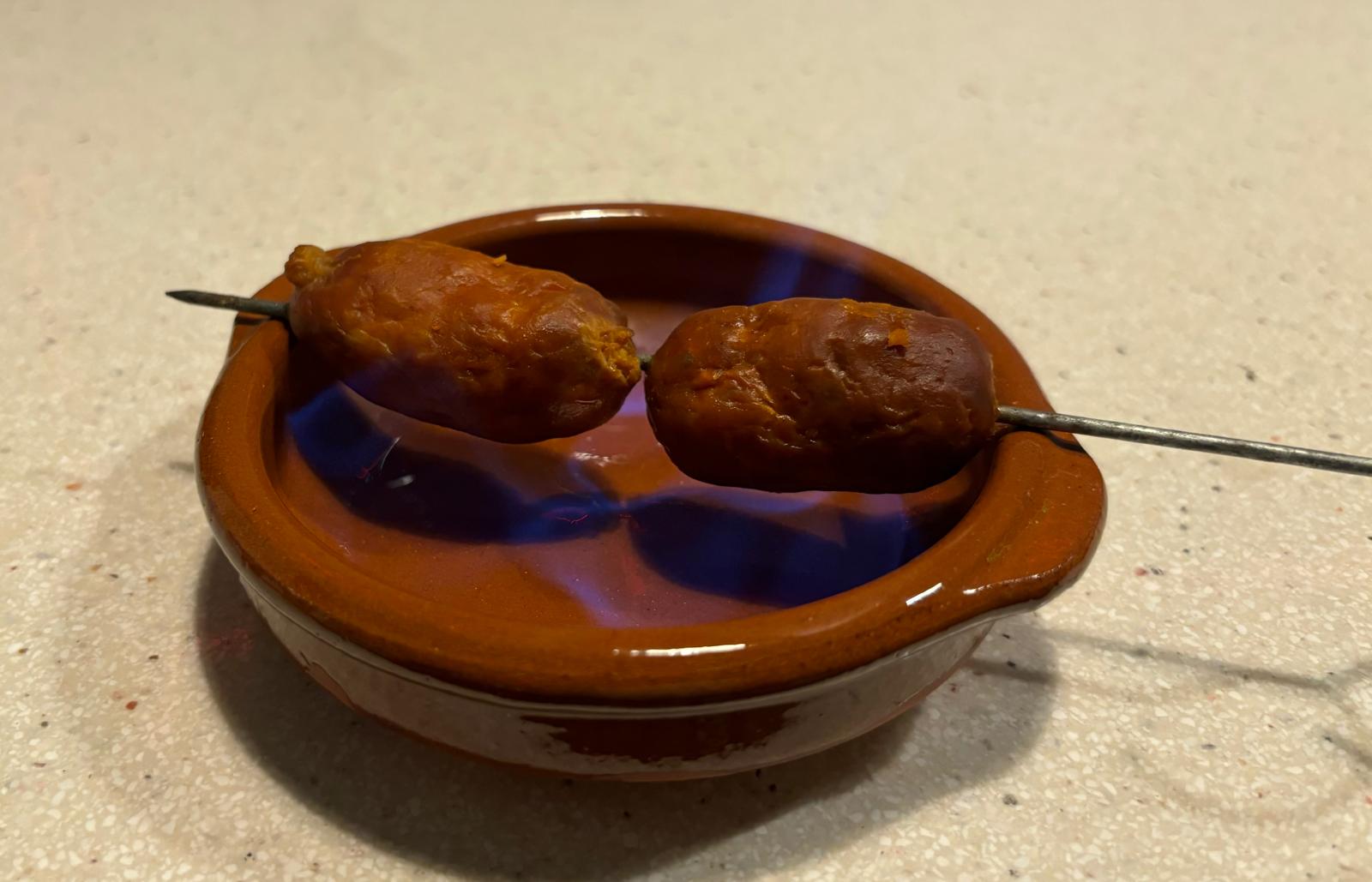 Chorizo al infierno flambeado